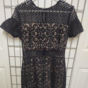 Nordstrom High Neck Lace Short Sleeve Elegant Cocktail Party Dress- used